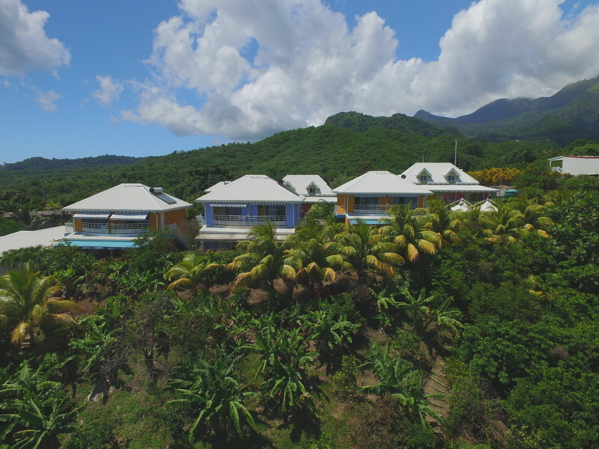 Hotel Village Pomme Cannelle 3 Etoiles Le Precheur Exterior foto